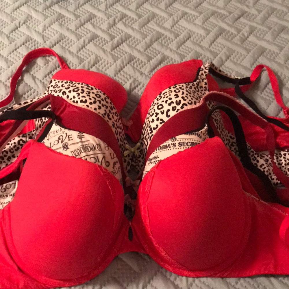 Victoria Secret bras